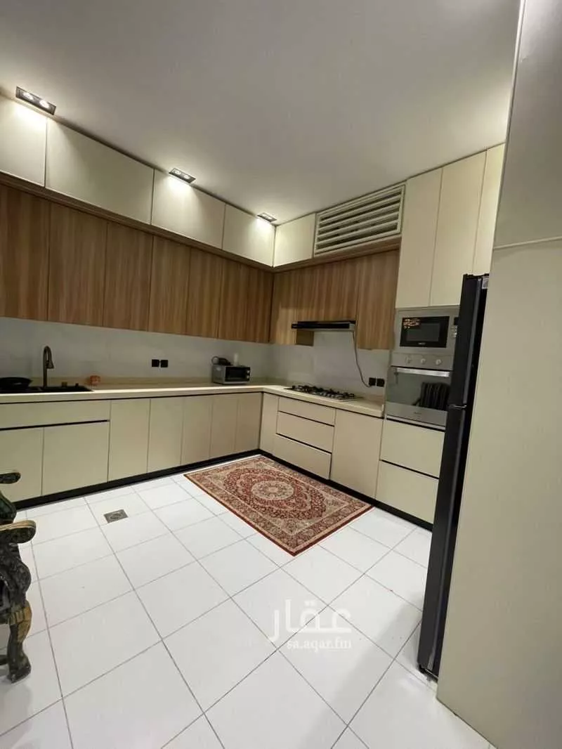 فيلا 8 غرف في بدر 18