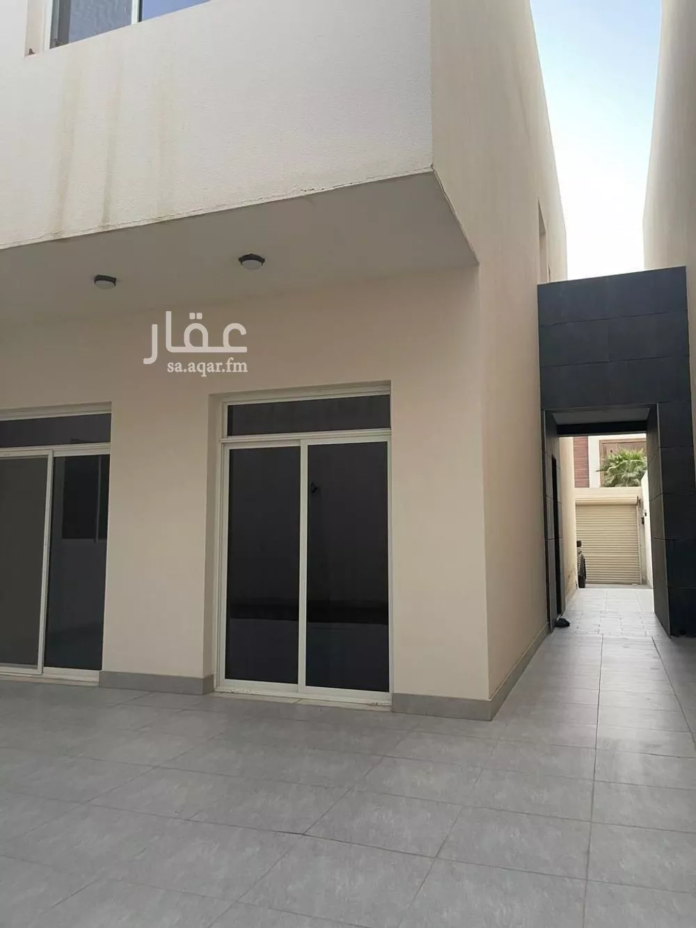 فيلا 5 غرف في العارض 17