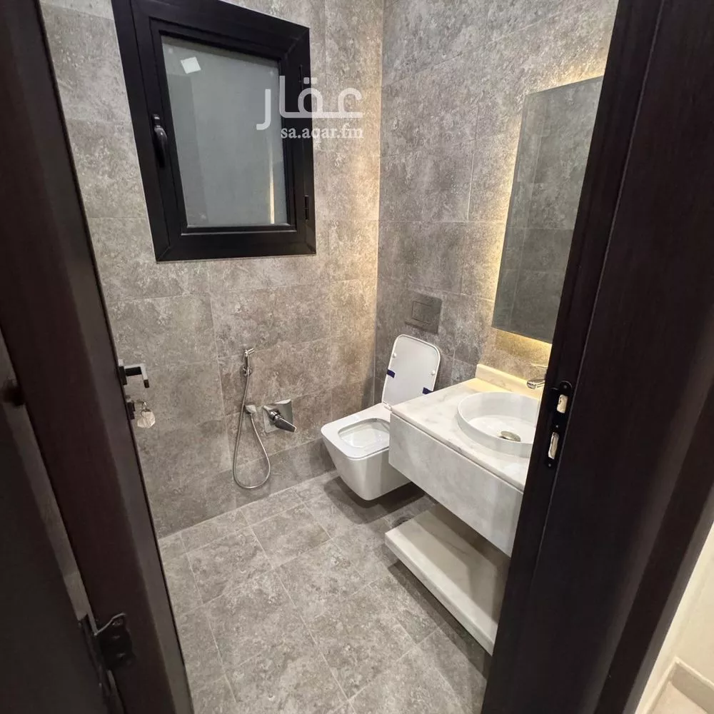 4 bedroom apartment in Al Rimal 10