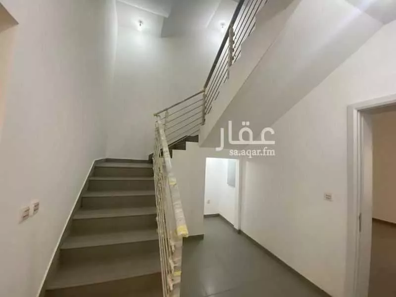 فيلا 8 غرف في النرجس 19