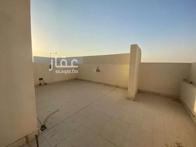 فيلا 8 غرف في النرجس 6