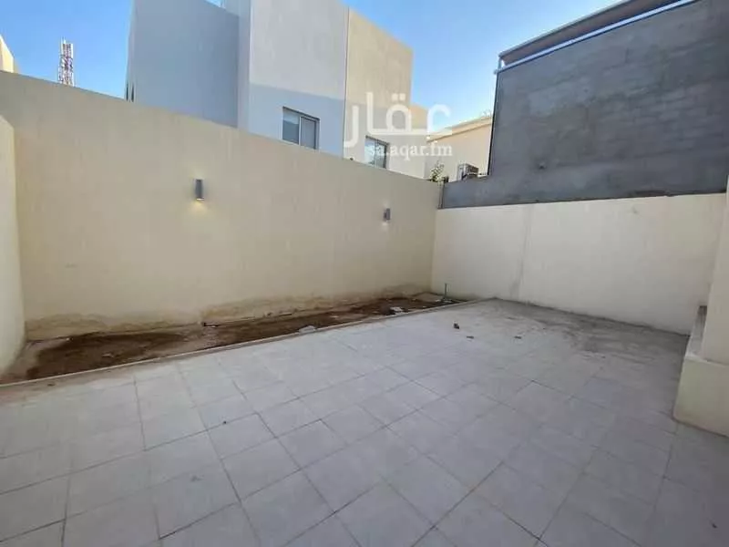 فيلا 8 غرف في النرجس 7