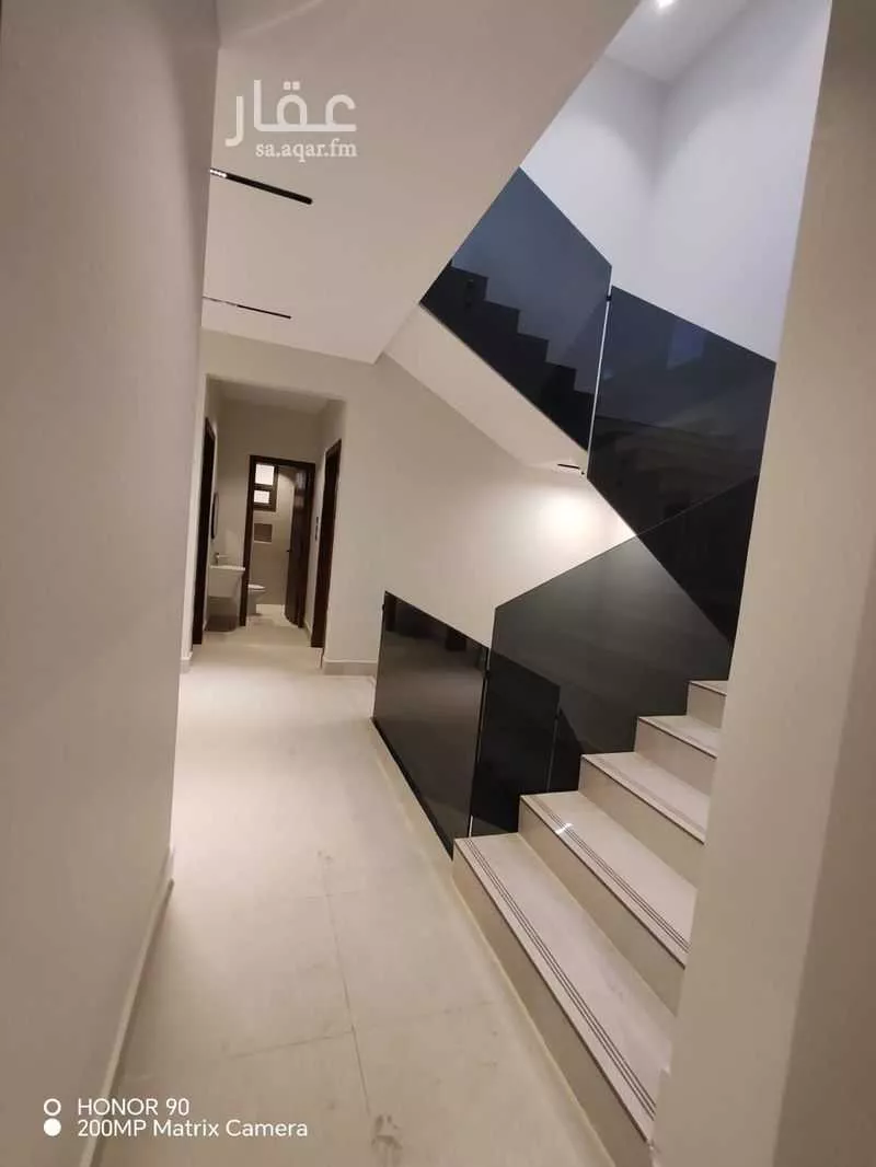 8 bedroom villa in Al Shifa 12