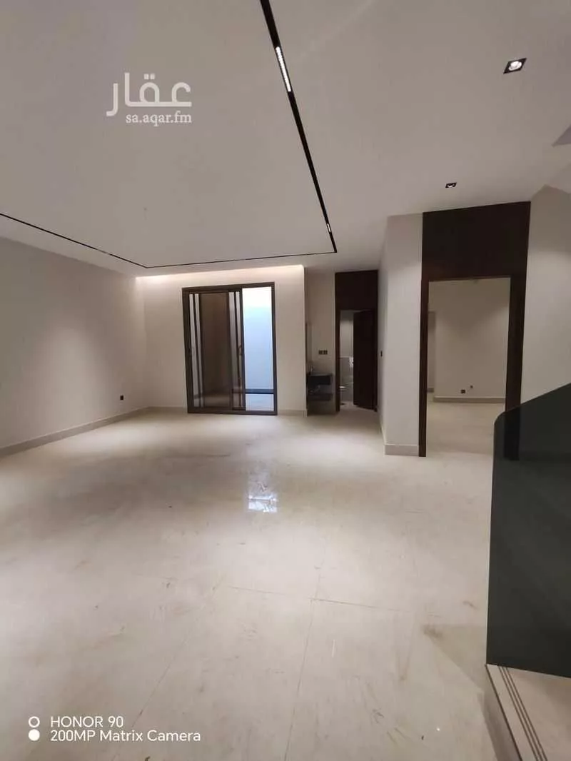 8 bedroom villa in Al Shifa 13