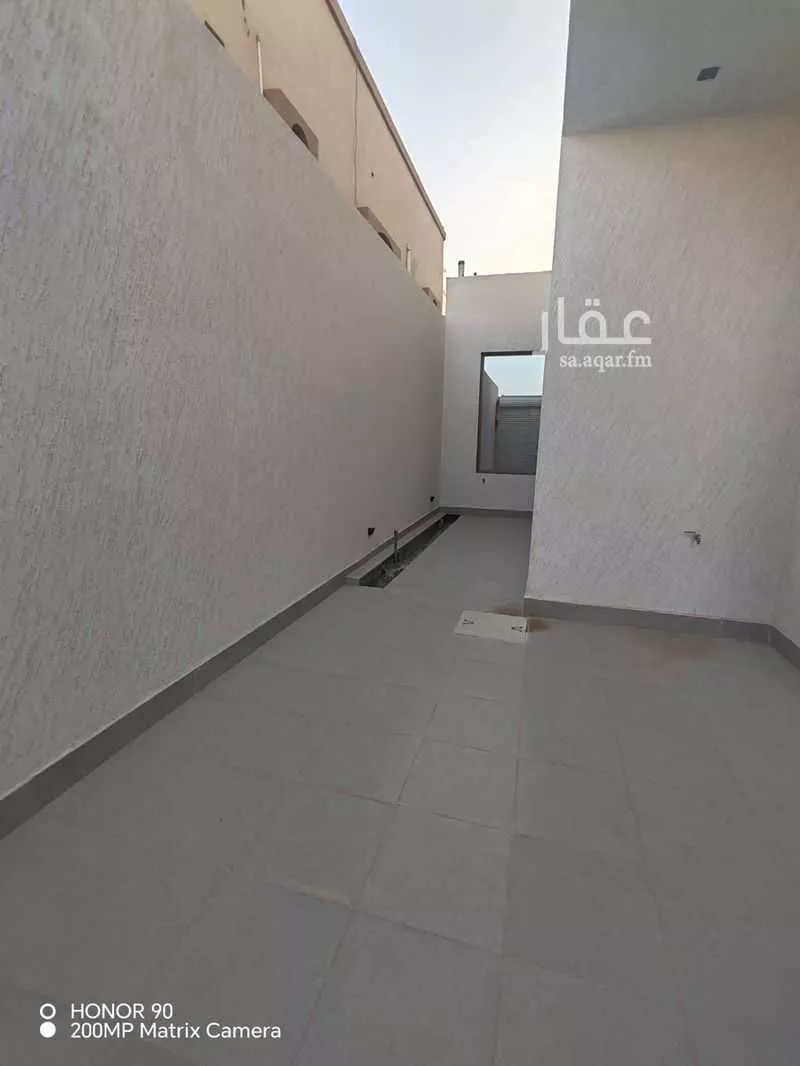 8 bedroom villa in Al Shifa 19