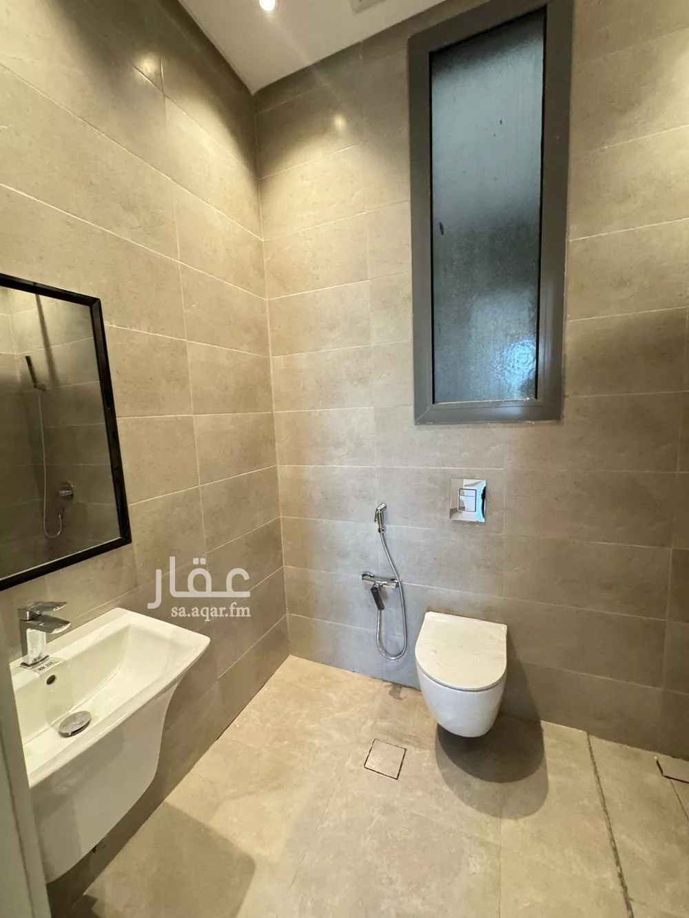 4 bedroom apartment in Al Yarmouk 12