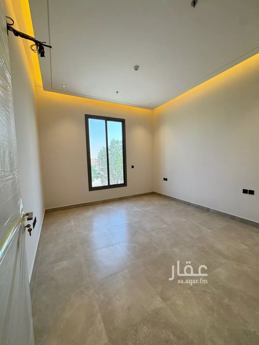 4 bedroom apartment in Al Yarmouk 16