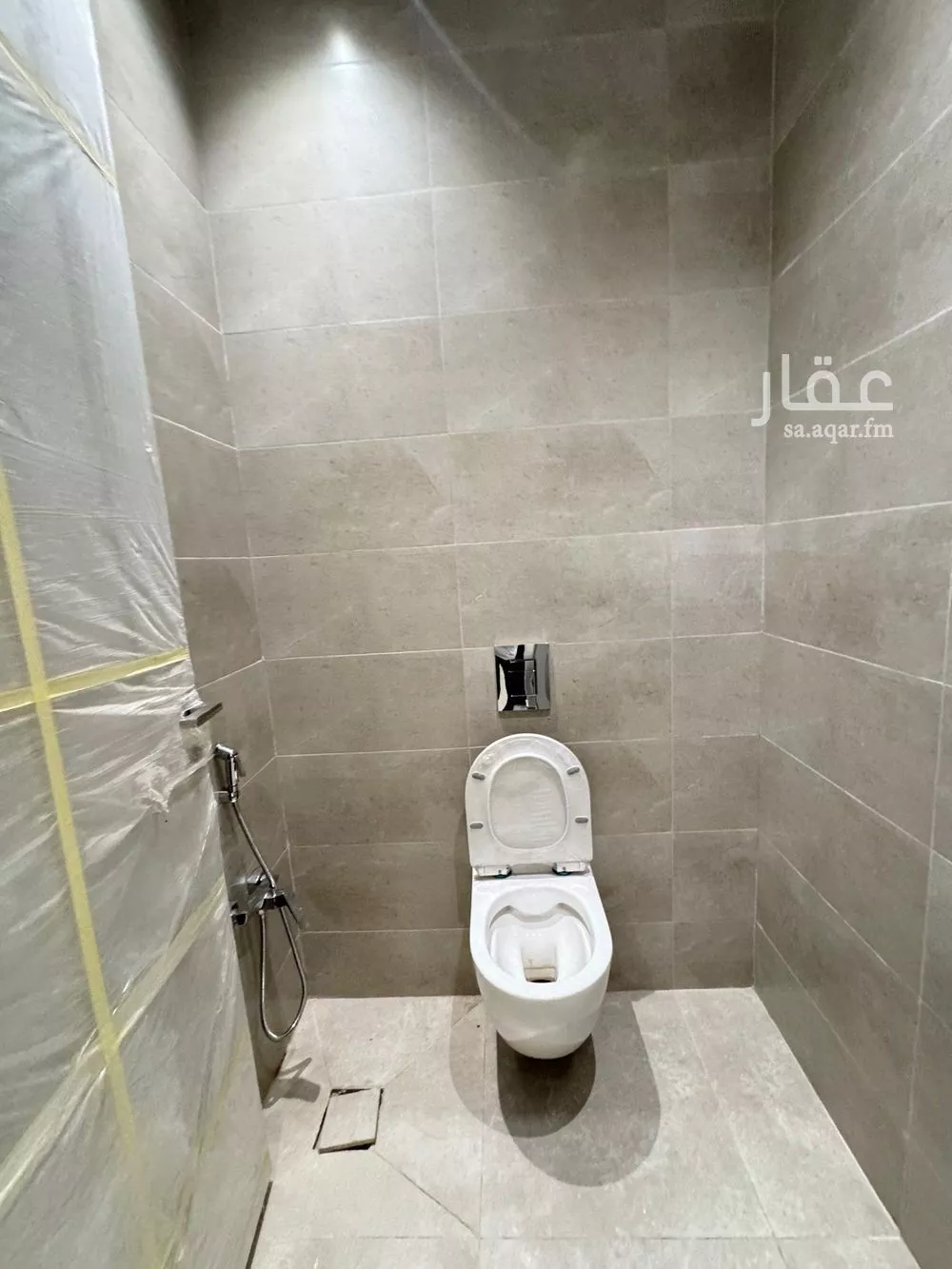 4 bedroom apartment in Al Yarmouk 8
