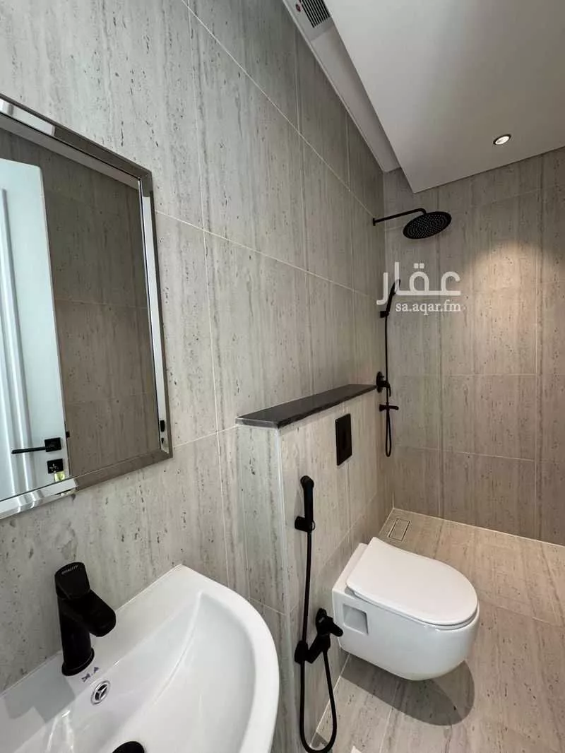 6 bedroom villa in Al Hamra 4
