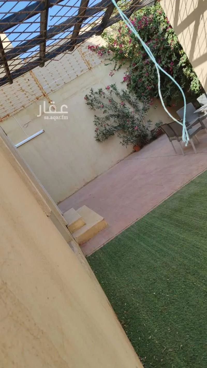 فيلا 10 غرف في طويق 5