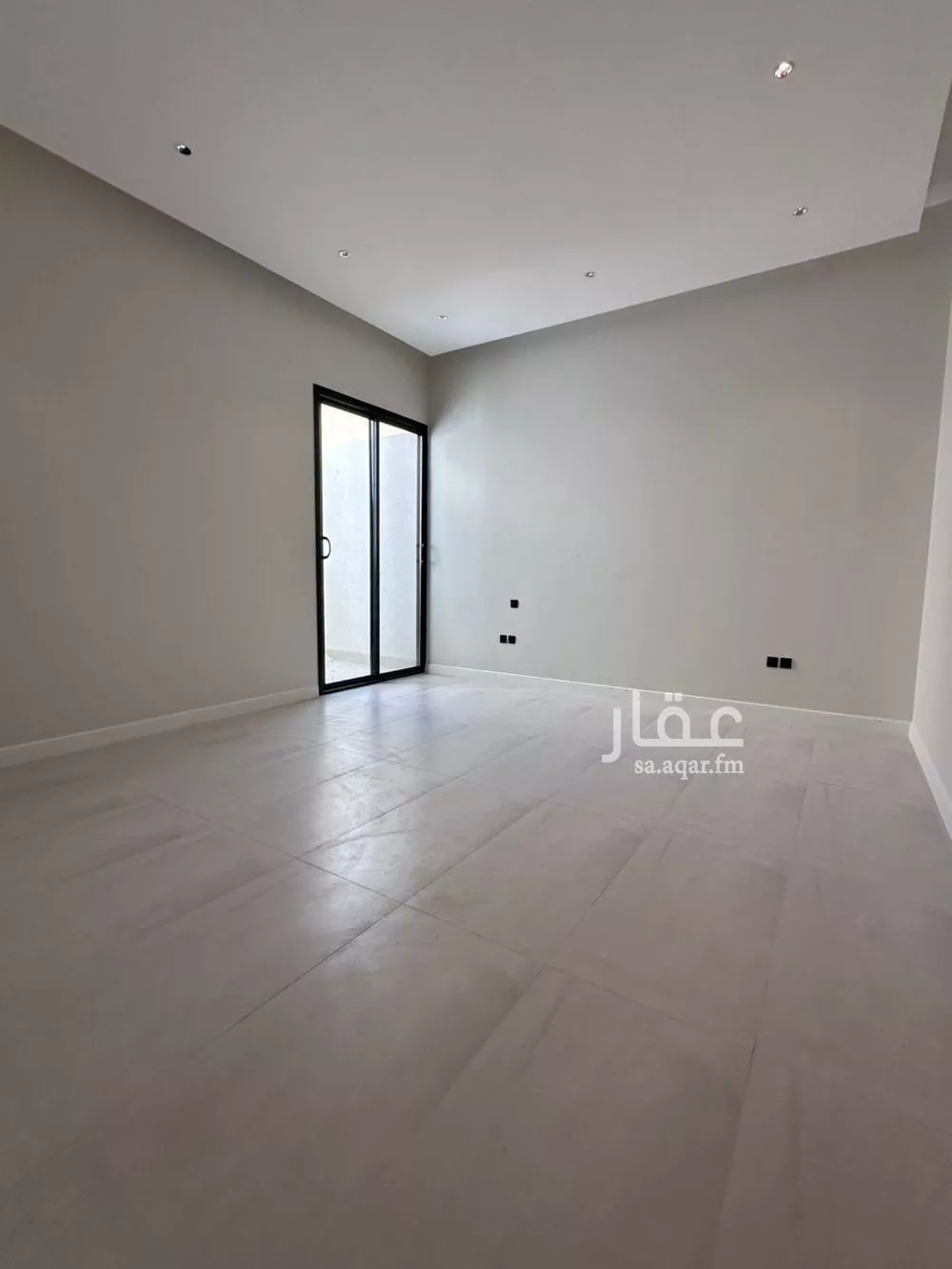 4 bedroom floor in At Taawon 12