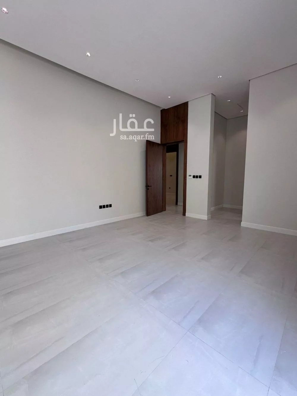 4 bedroom floor in At Taawon 17