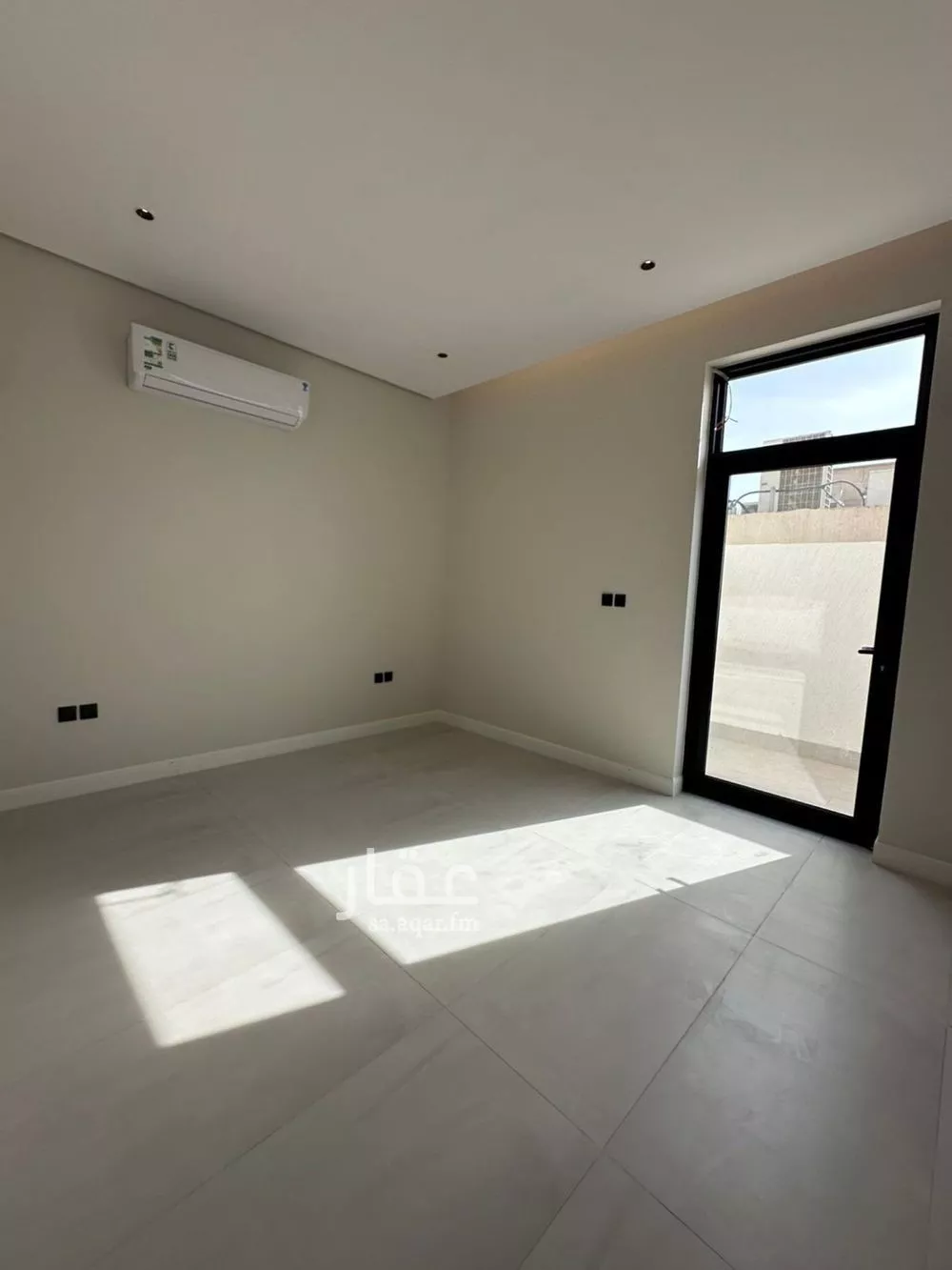 4 bedroom floor in At Taawon 10