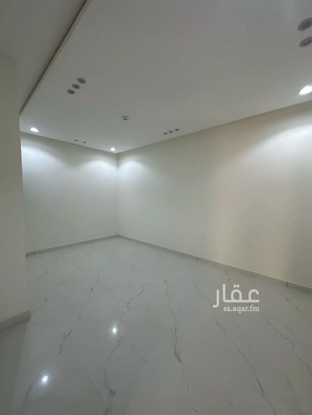 4 bedroom apartment in Al Hazm 3