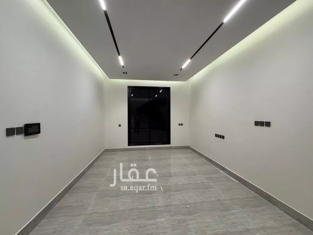 4 bedroom floor in Al Rimal 19