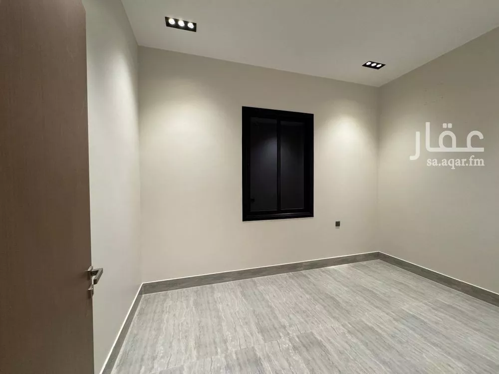 4 bedroom floor in Al Rimal 20
