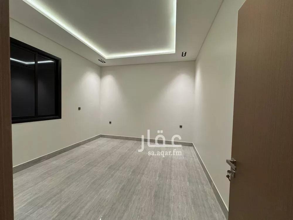 4 bedroom floor in Al Rimal 9