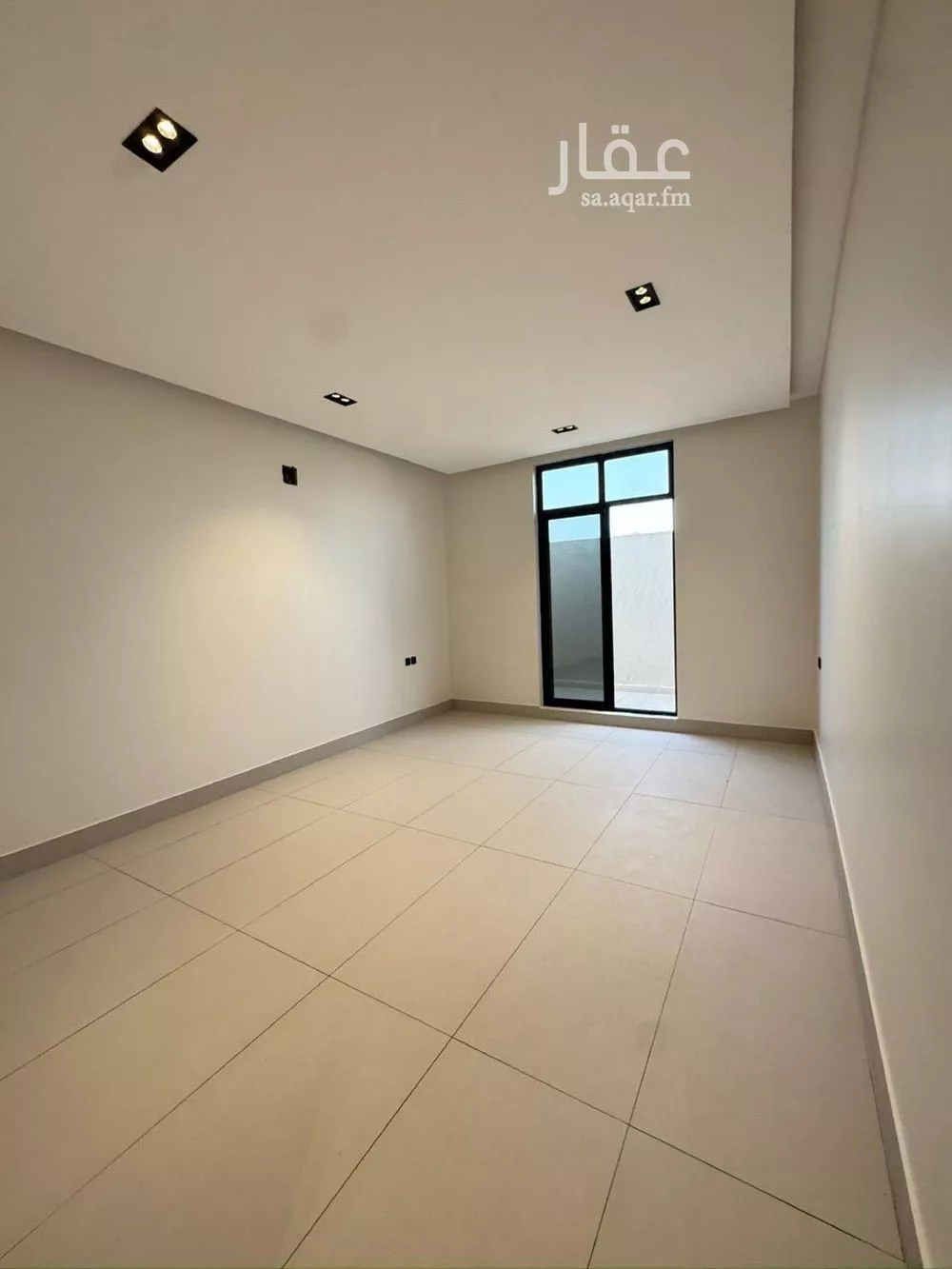 4 bedroom floor in Al Khaleej 7
