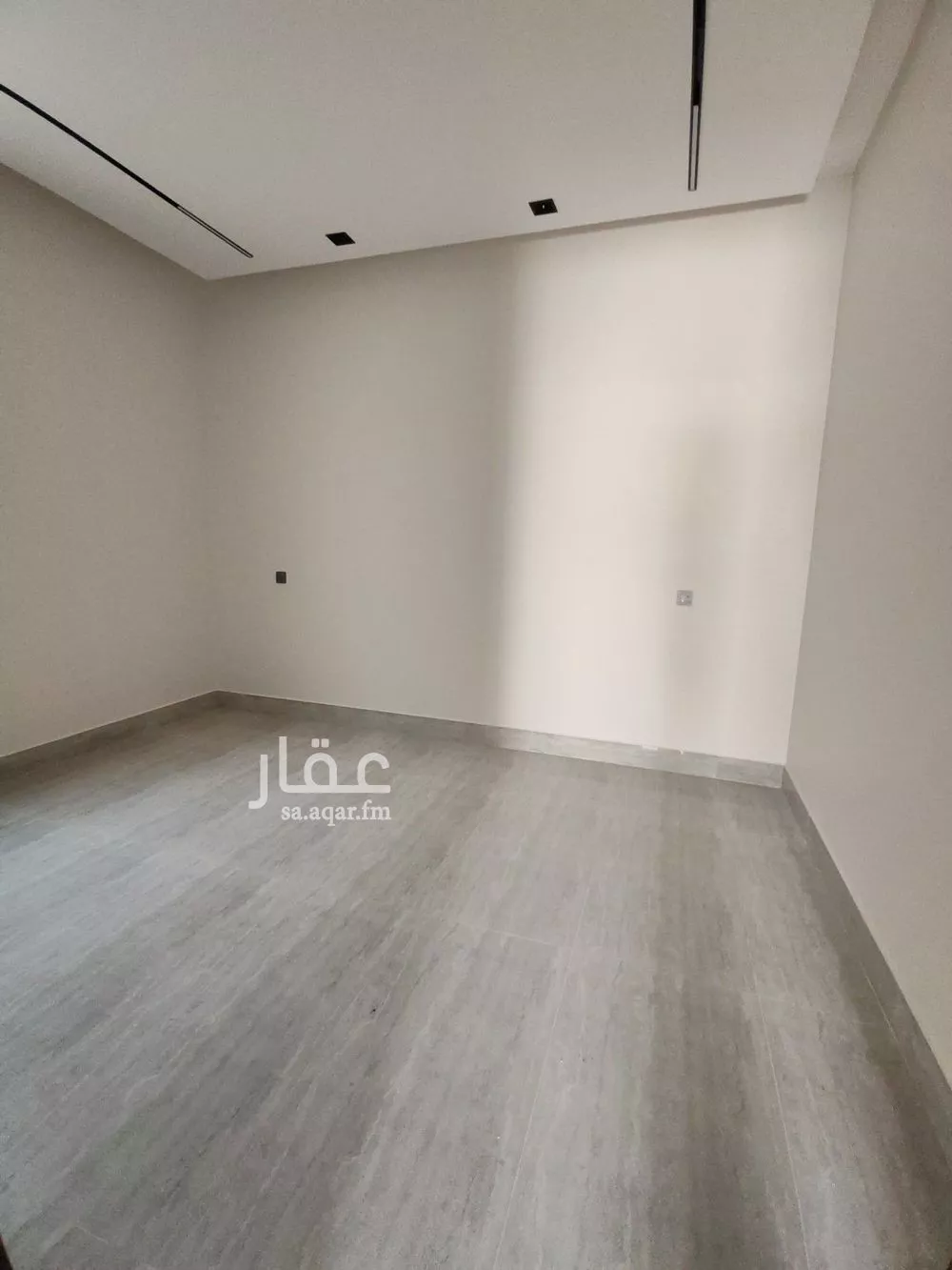 شقة 4 غرف في الرمال 7