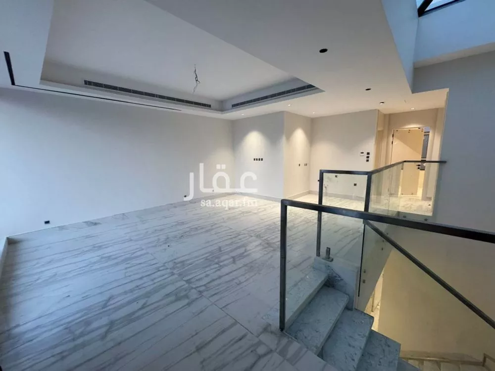 فيلا 6 غرف في النرجس 14