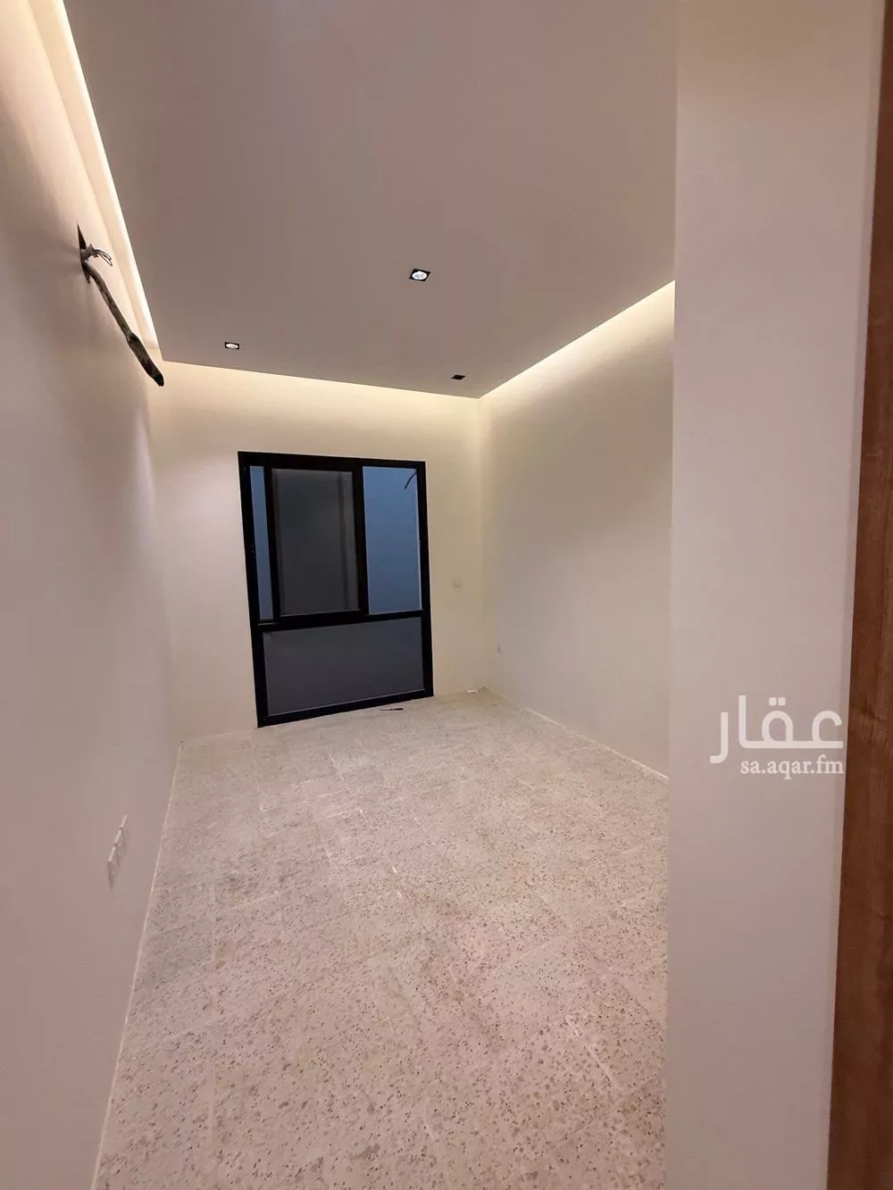 فيلا 3 غرف في النرجس 7