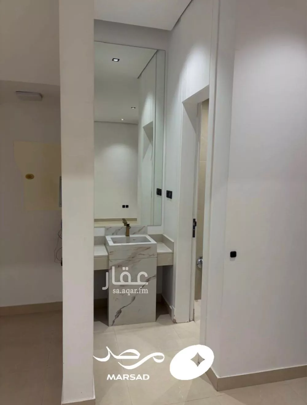 فيلا 5 غرف في النرجس 4