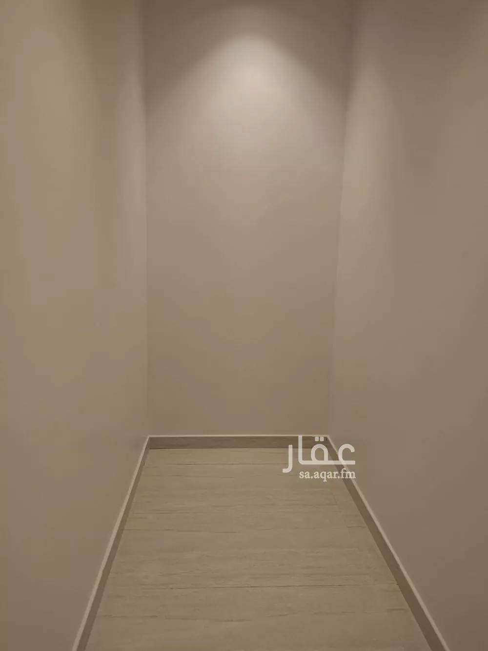 شقة 2 غرف في الشرق 8