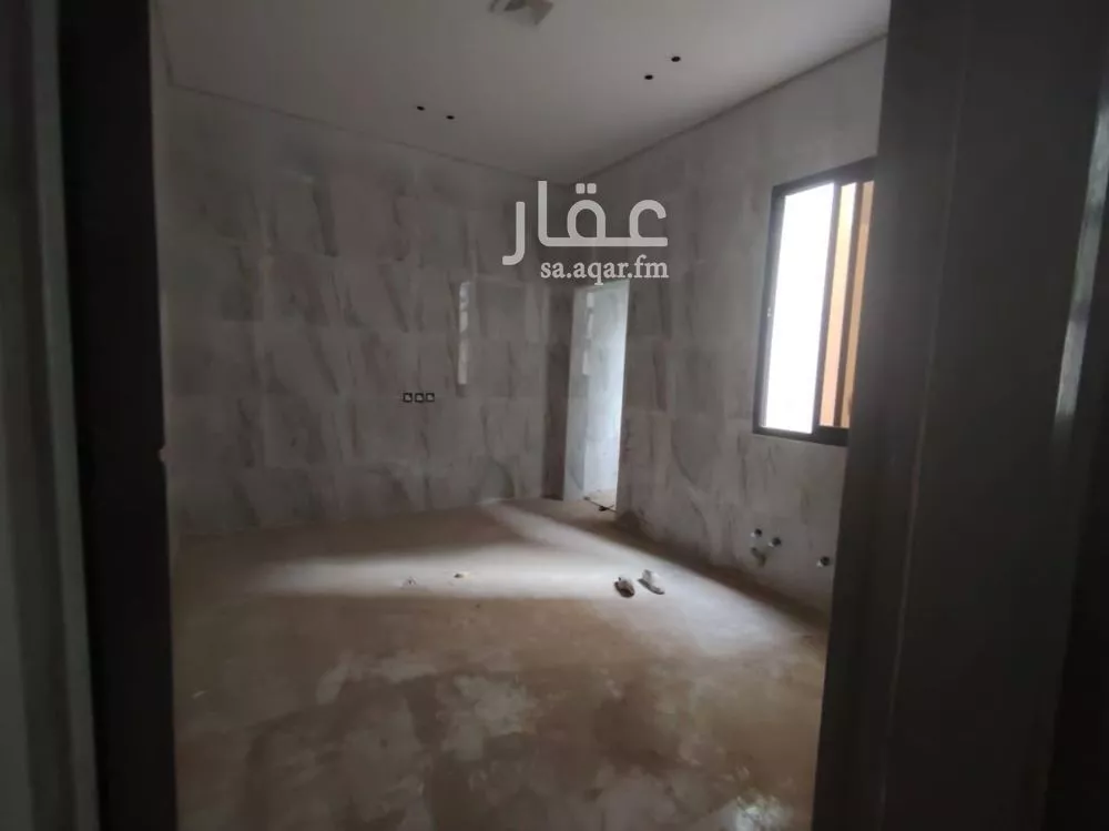 فيلا 5 غرف في طيبة 6