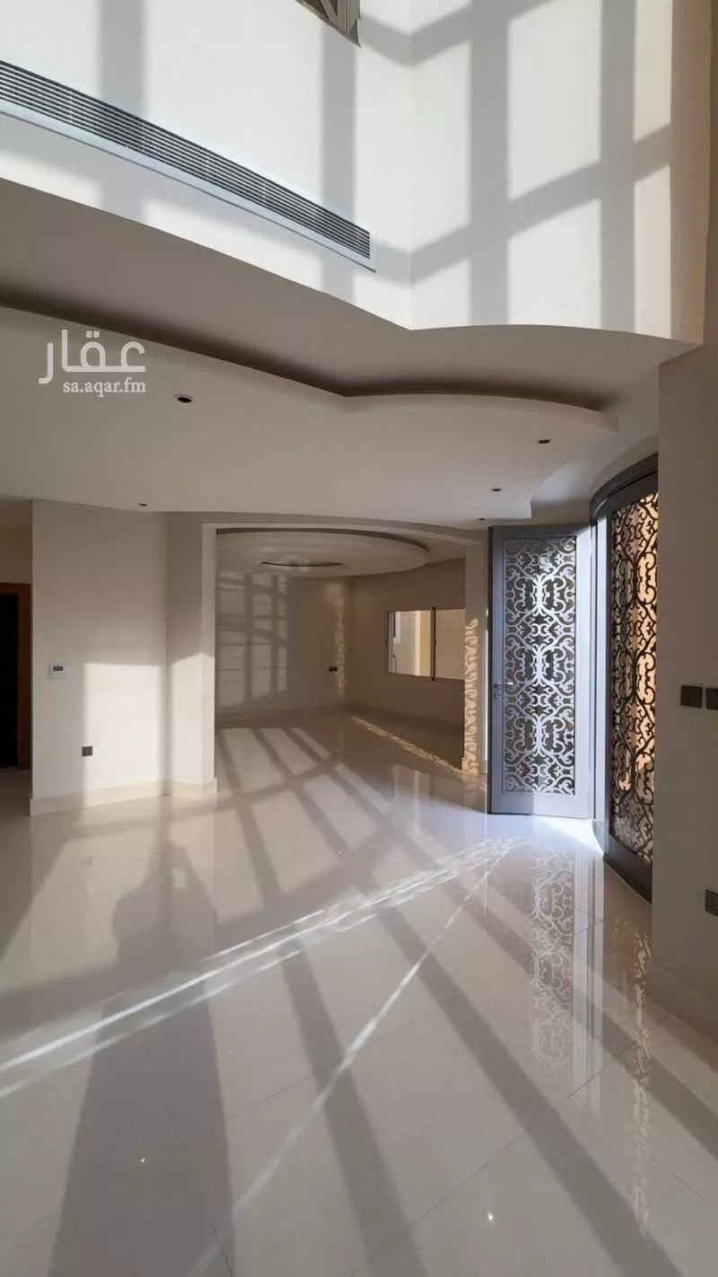 فيلا 8 غرف في الجزيرة 13