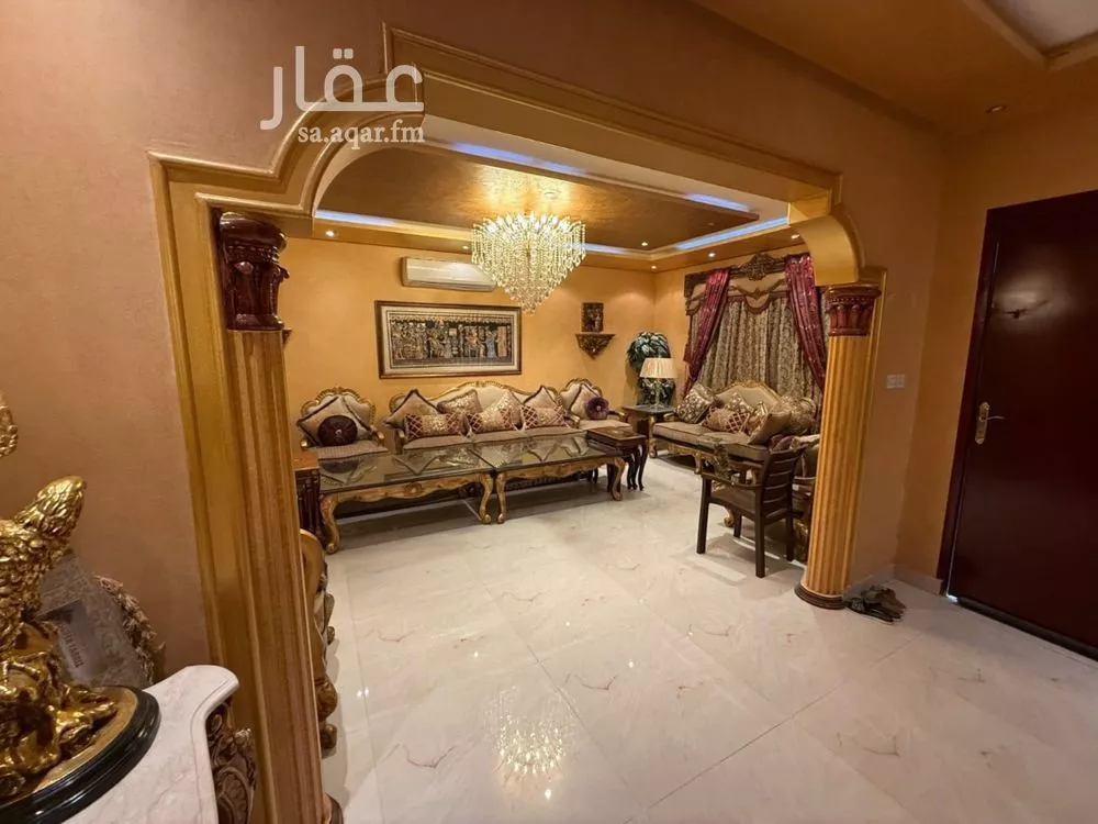 فيلا 4 غرف في الربيع 14