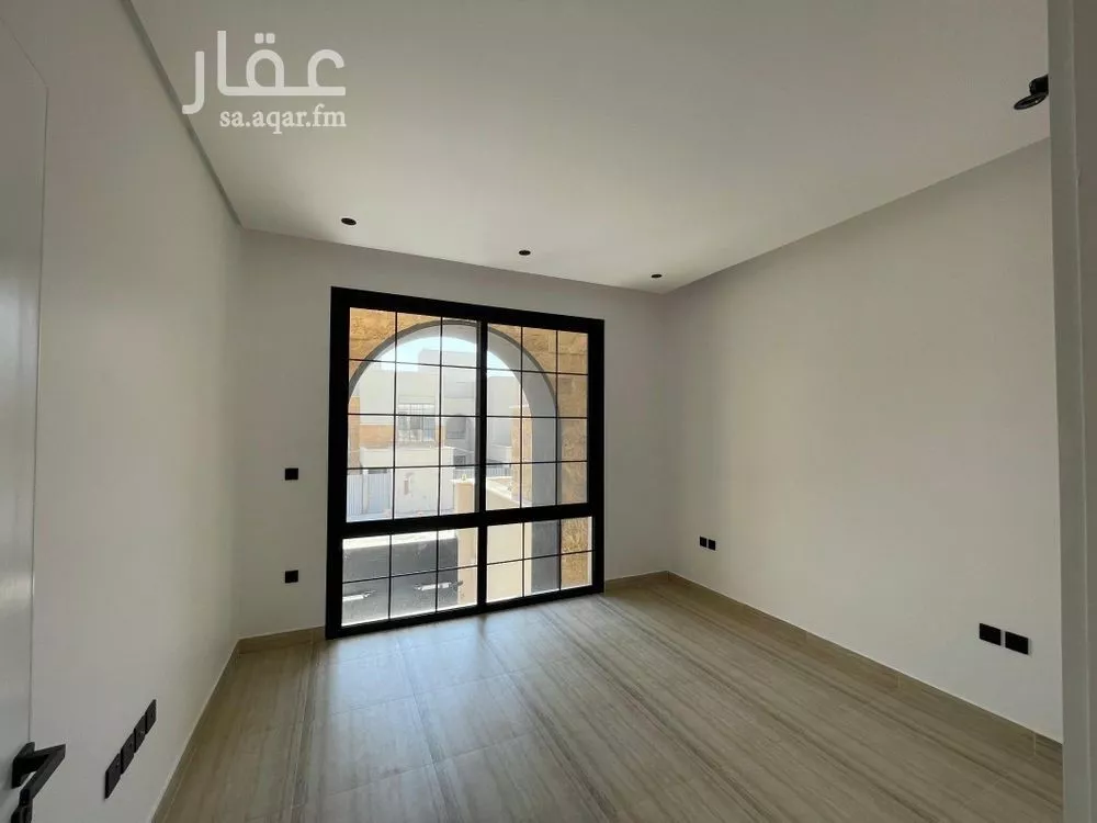 فيلا 4 غرف في الصفا 14