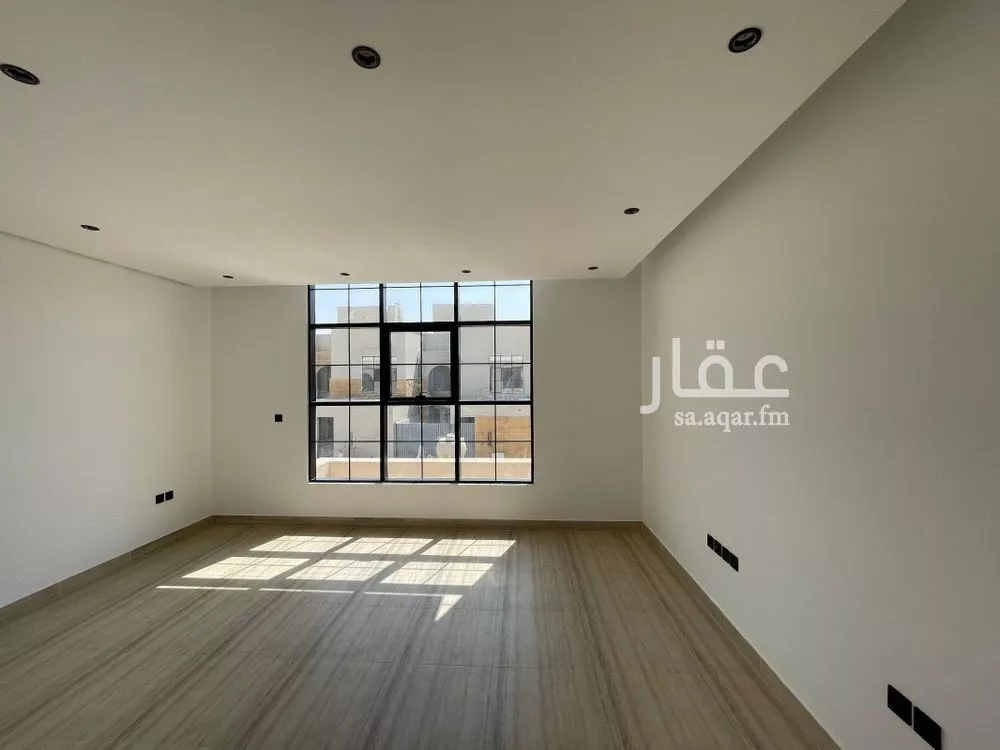 فيلا 4 غرف في الصفا 4