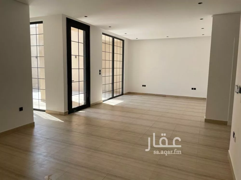 فيلا 4 غرف في الصفا 6