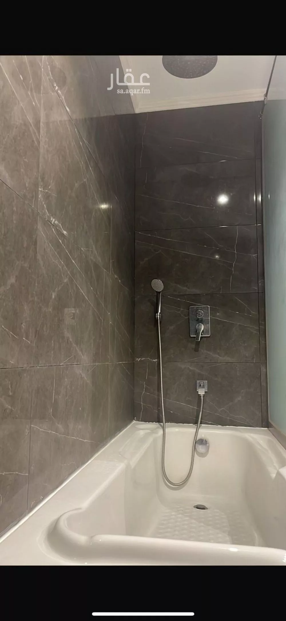 6 bedroom villa in Al Rimal 11