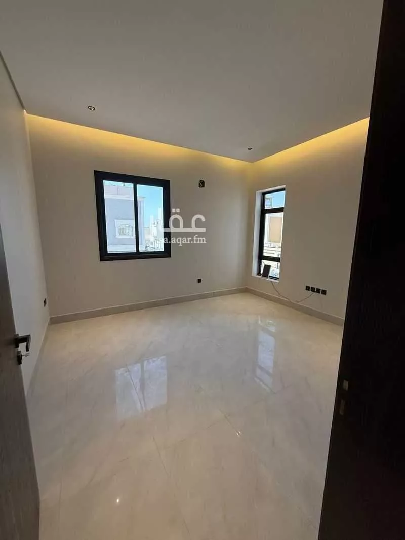 4 bedroom villa in Al Mahdiyyah 11