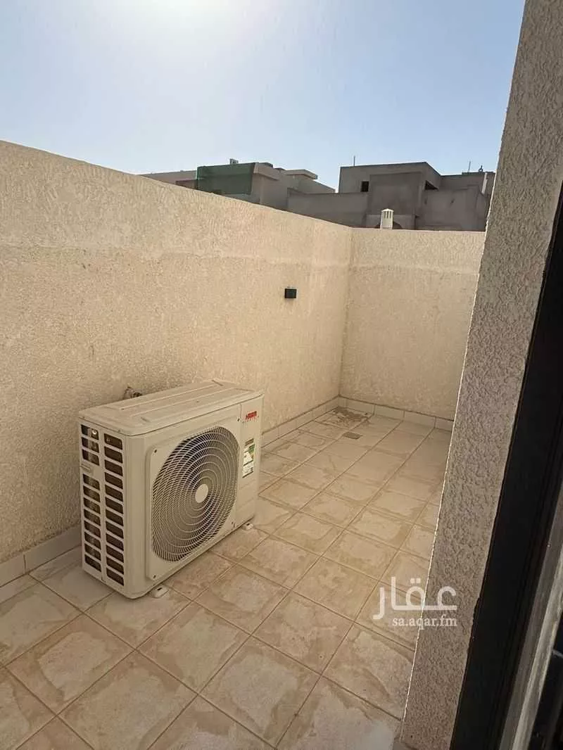 4 bedroom villa in Al Mahdiyyah 5