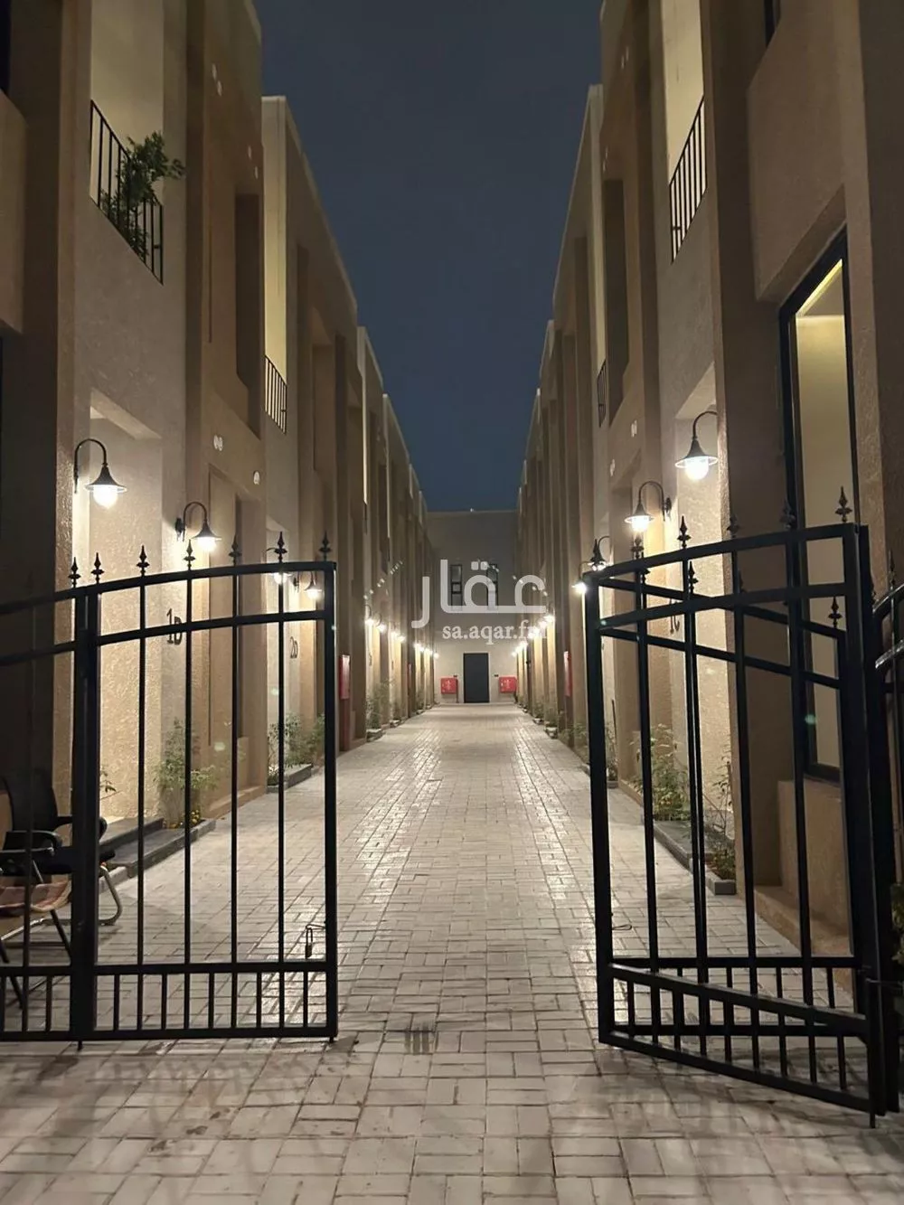 فيلا 5 غرف في الرمال 2