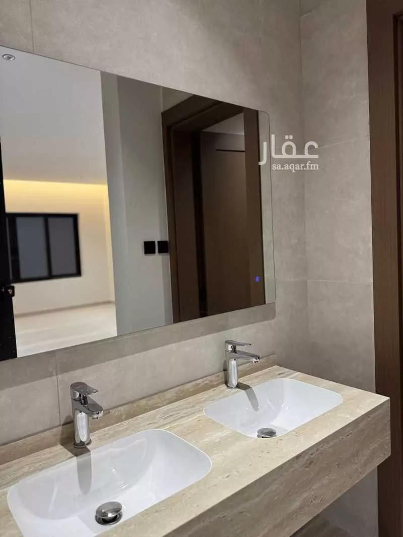 4 bedroom villa in Al Rawdah 11