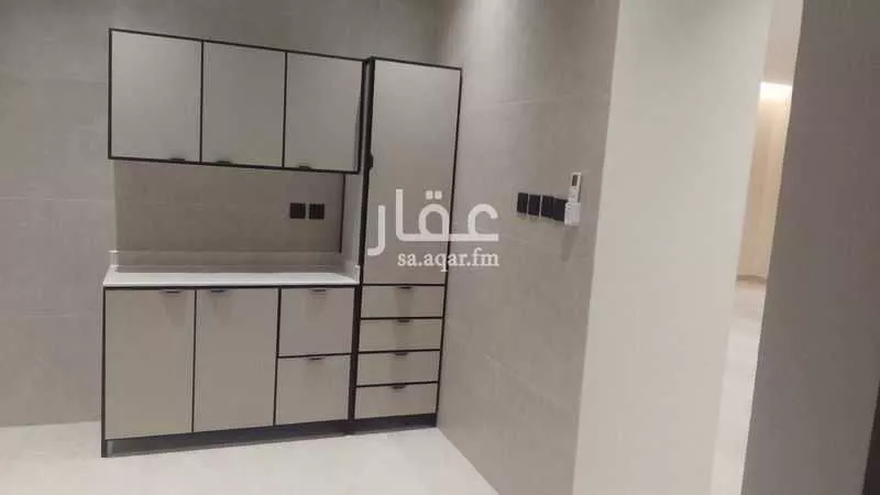 4 bedroom villa in Al Rawdah 18
