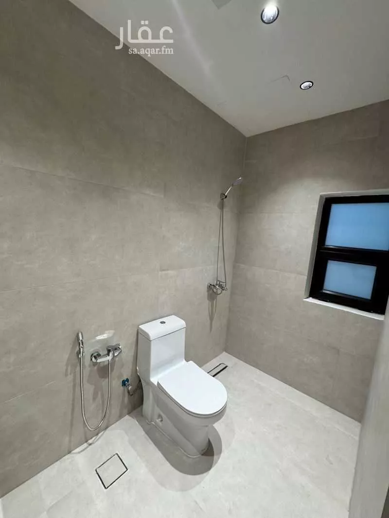 4 bedroom villa in Al Rawdah 19