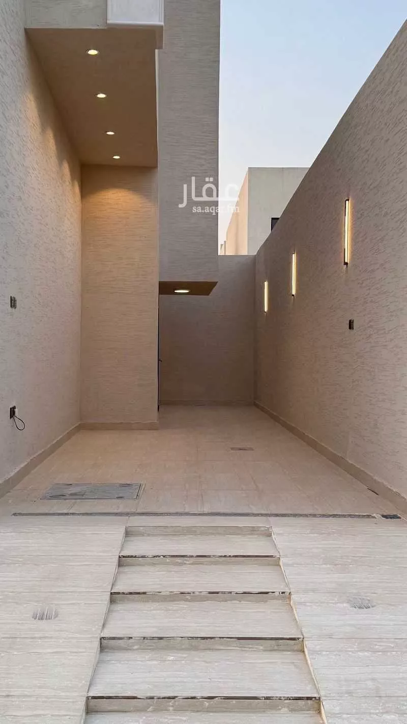 3 bedroom apartment in Al Fayha 8