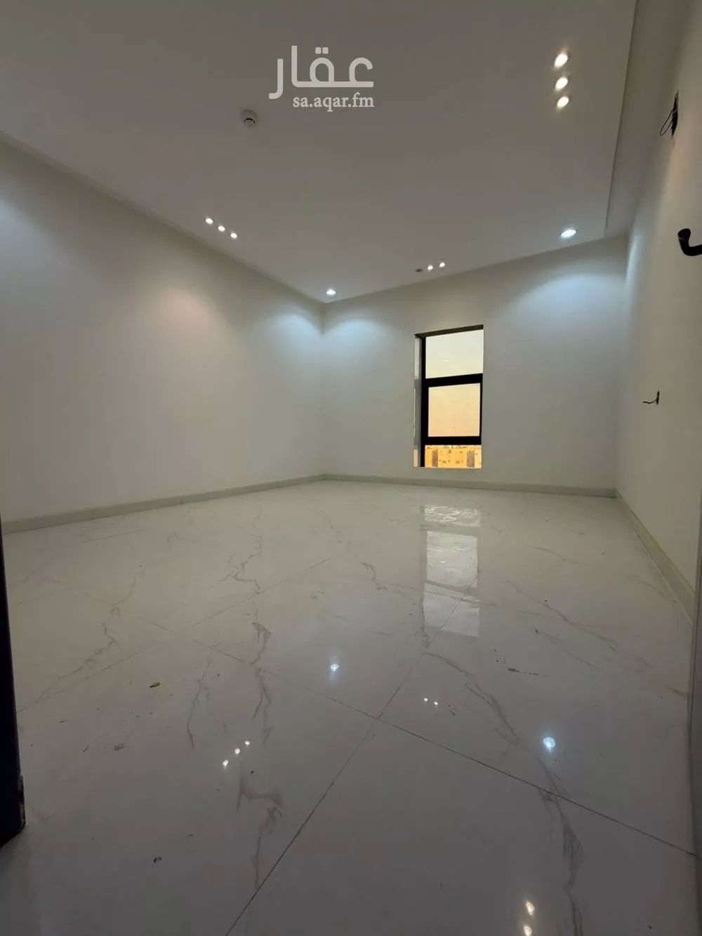 3 bedroom apartment in Al Hazm 11