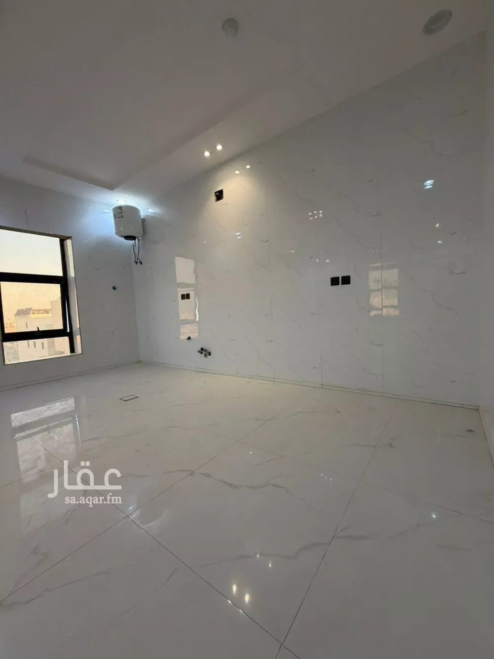 3 bedroom apartment in Al Hazm 14