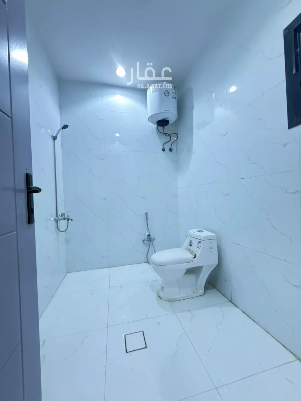 3 bedroom apartment in Al Hazm 16