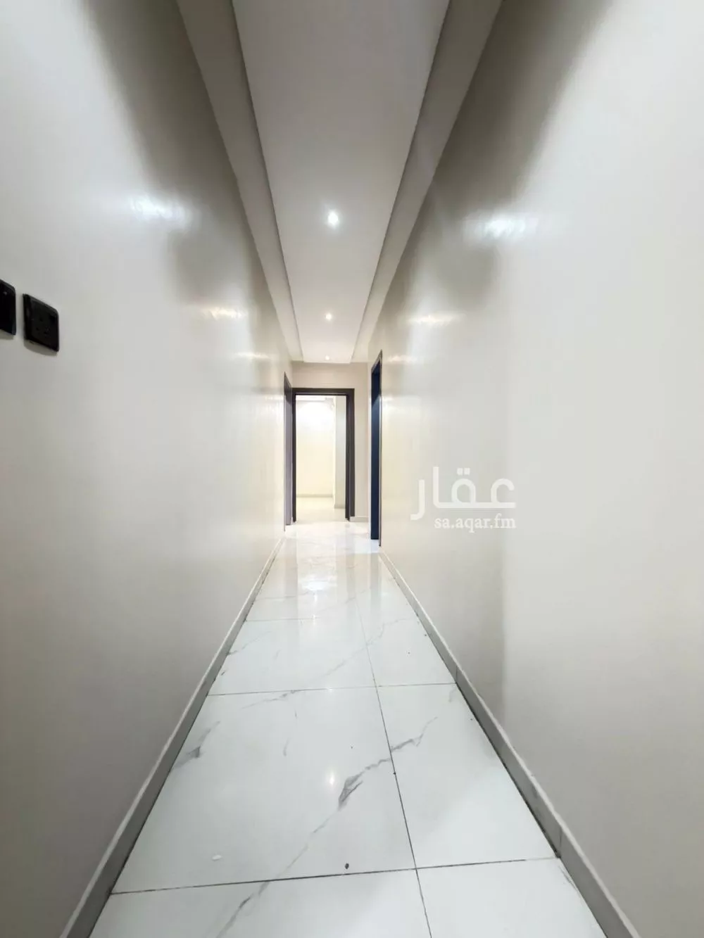 3 bedroom apartment in Al Hazm 17