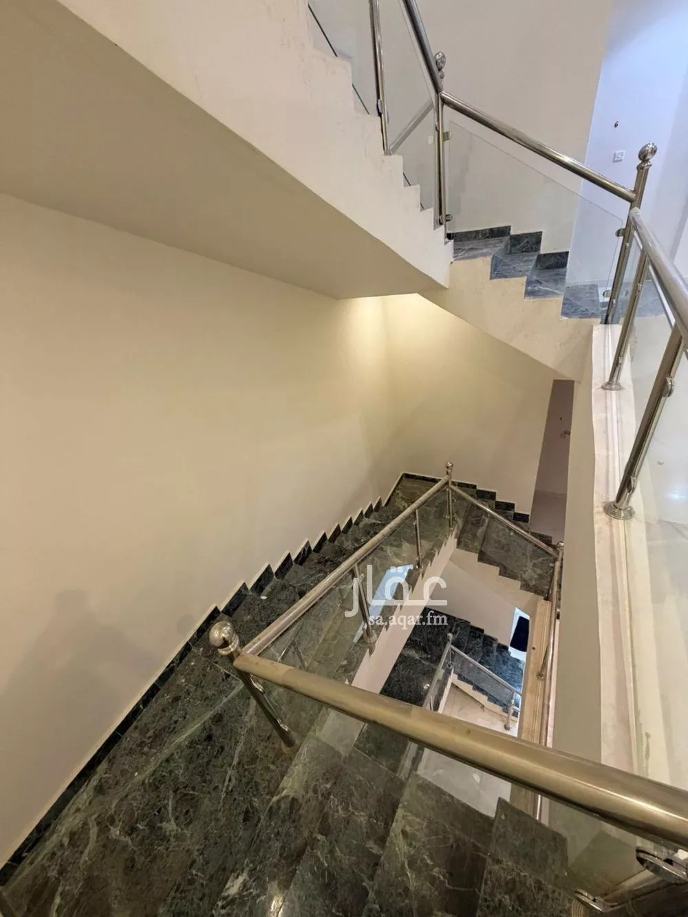 3 bedroom apartment in Al Hazm 3