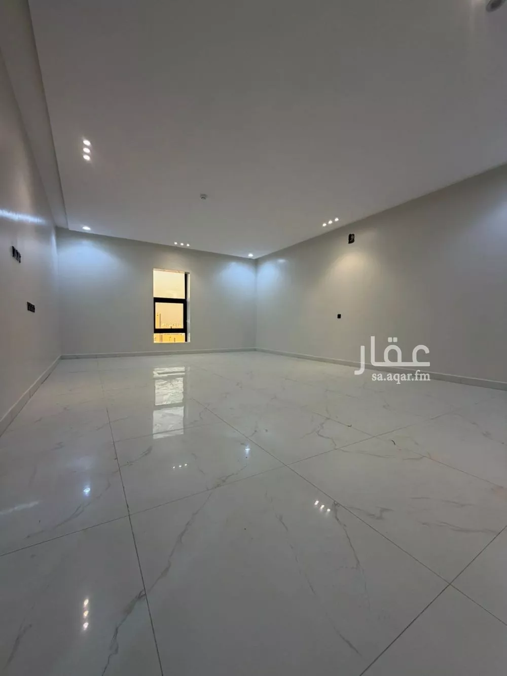 3 bedroom apartment in Al Hazm 6