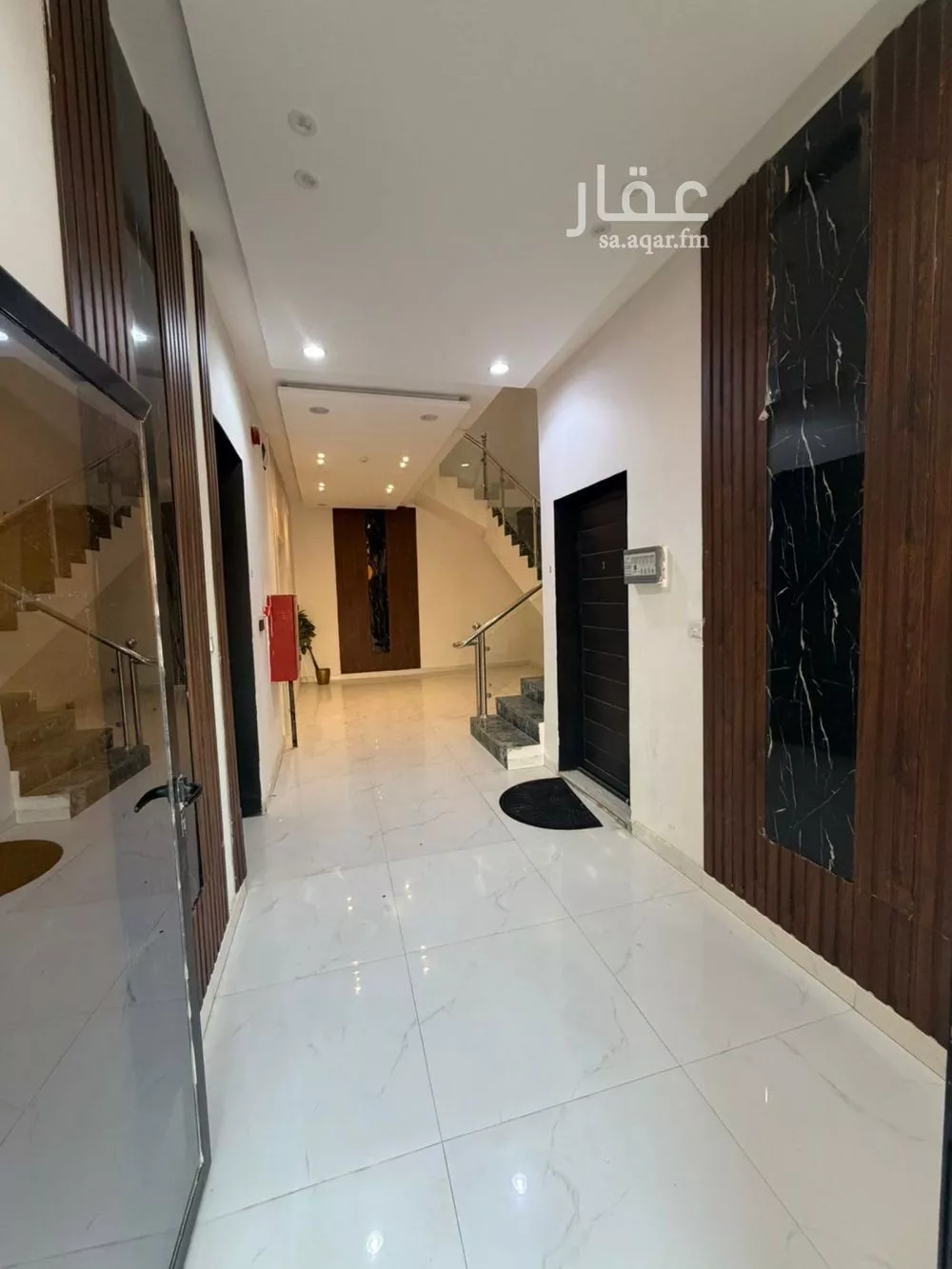 3 bedroom apartment in Al Hazm 7