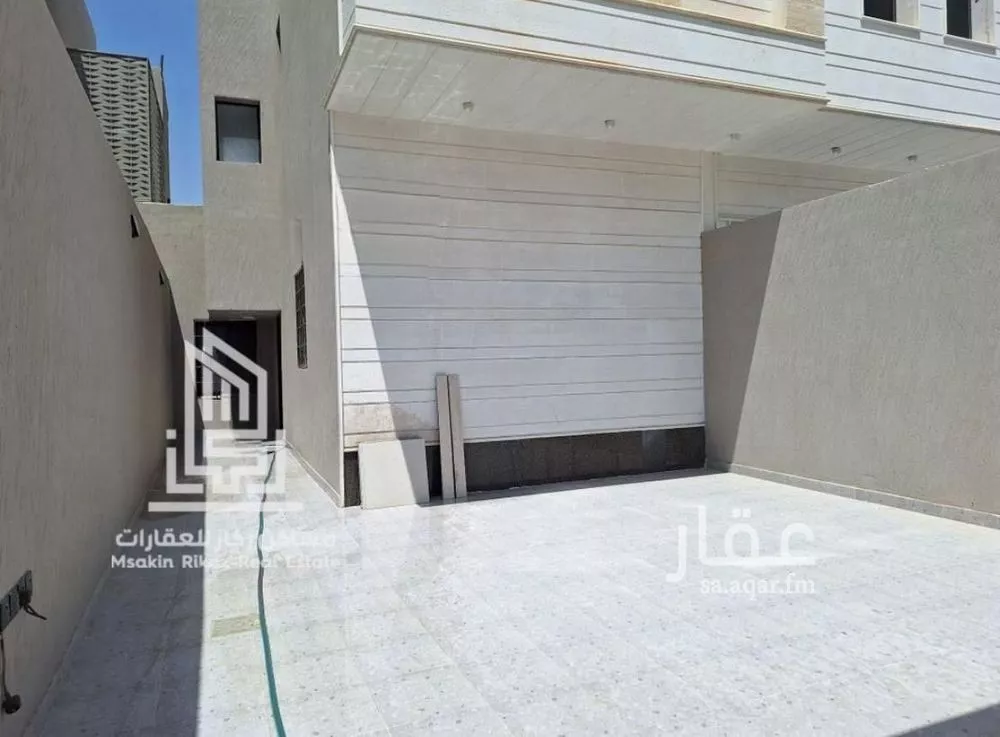 دور 3 غرف في السعادة 2