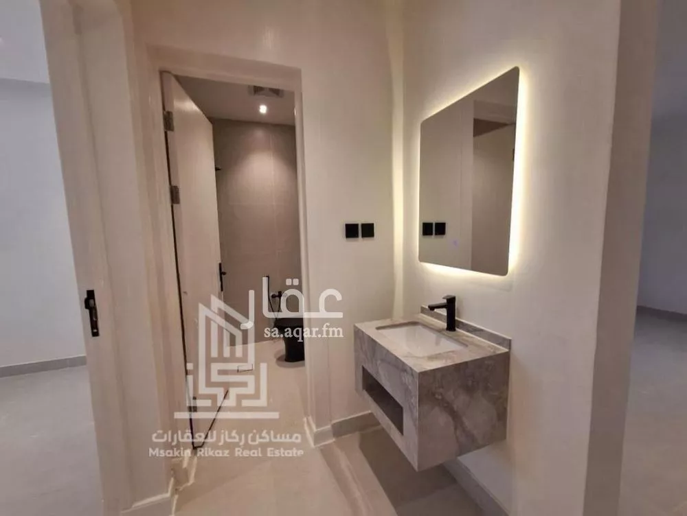 دور 3 غرف في السعادة 5